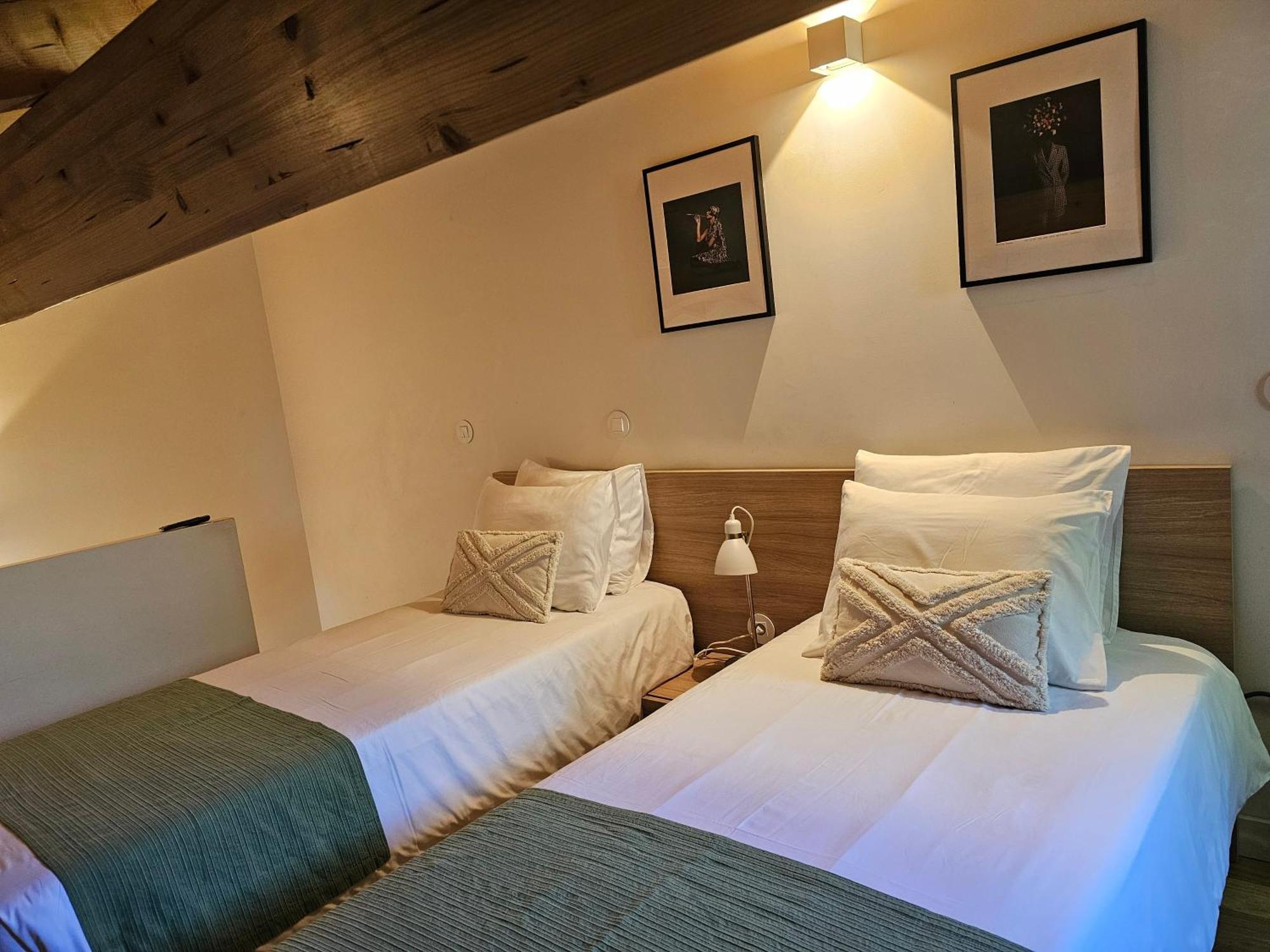 Polery Apartments Center Guimarães Chambre photo